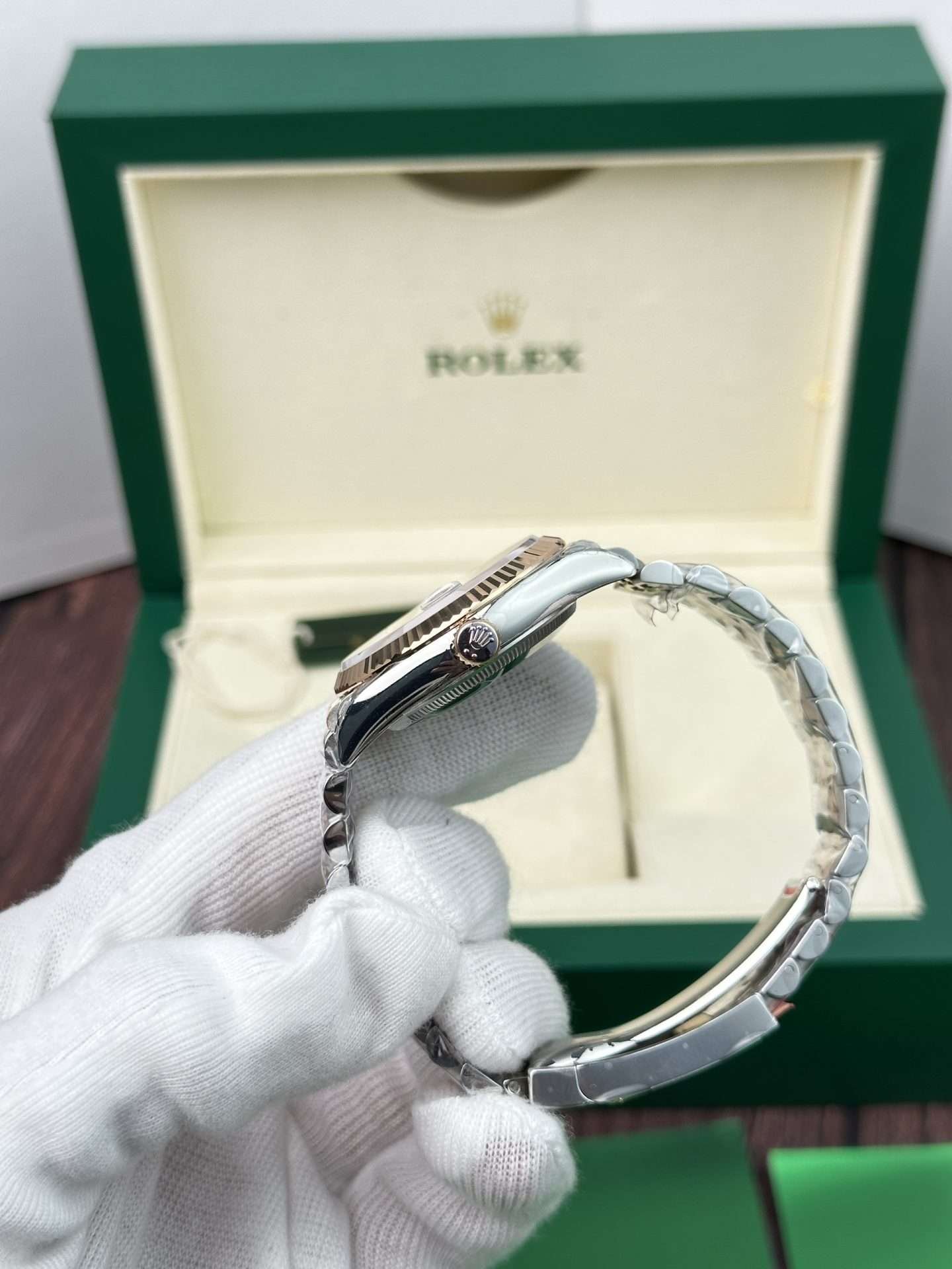 Dong-Ho-Rolex-Datejust-Super-Fake-Cao-Cap-Mat-Chocolate-EW-Factory-36mm-5