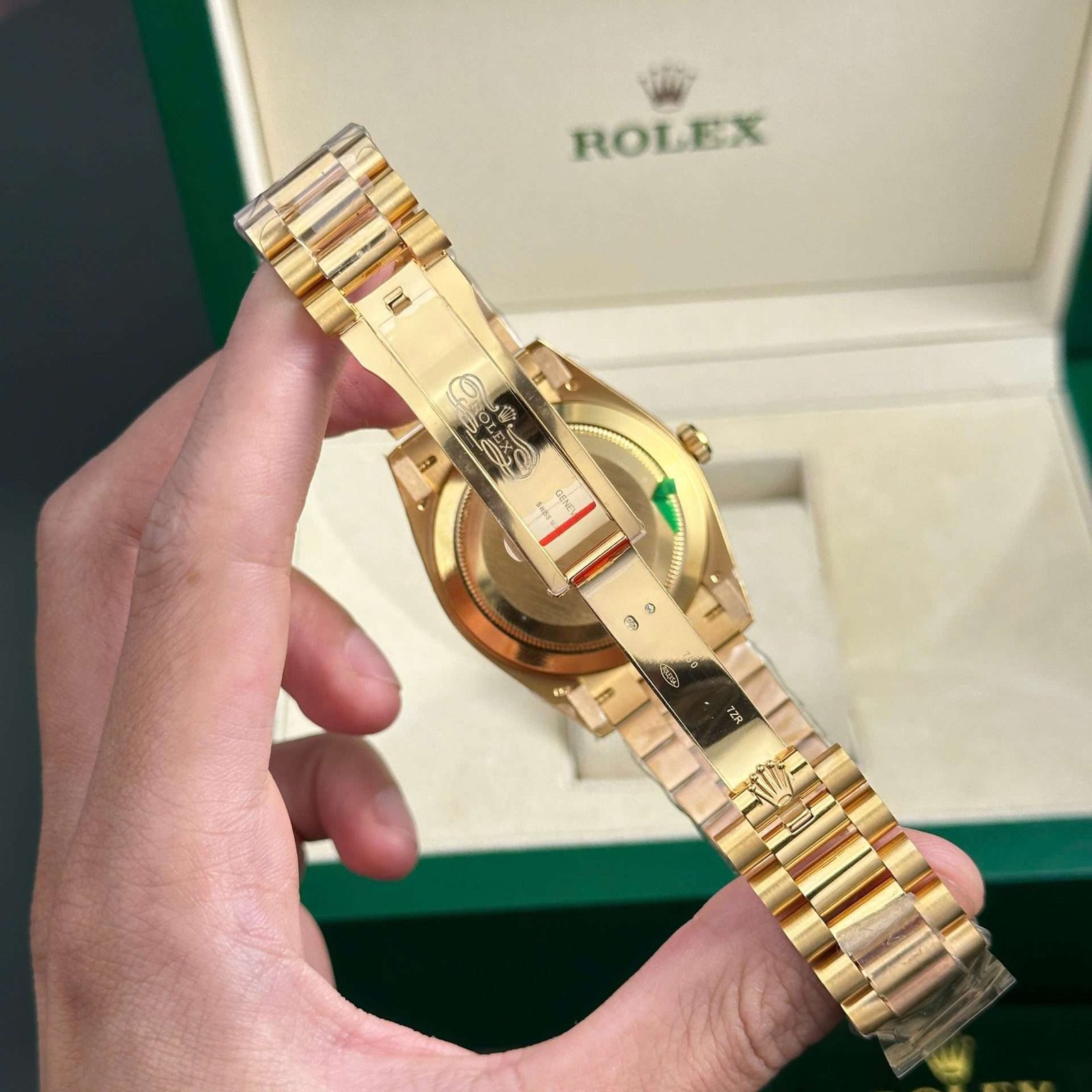 Dong-Ho-Rolex-Day-Date-228238-Replica-11-Mat-Vang-May-Caliber-3255-Thuy-Sy-Nha-May-AR-40mm-12