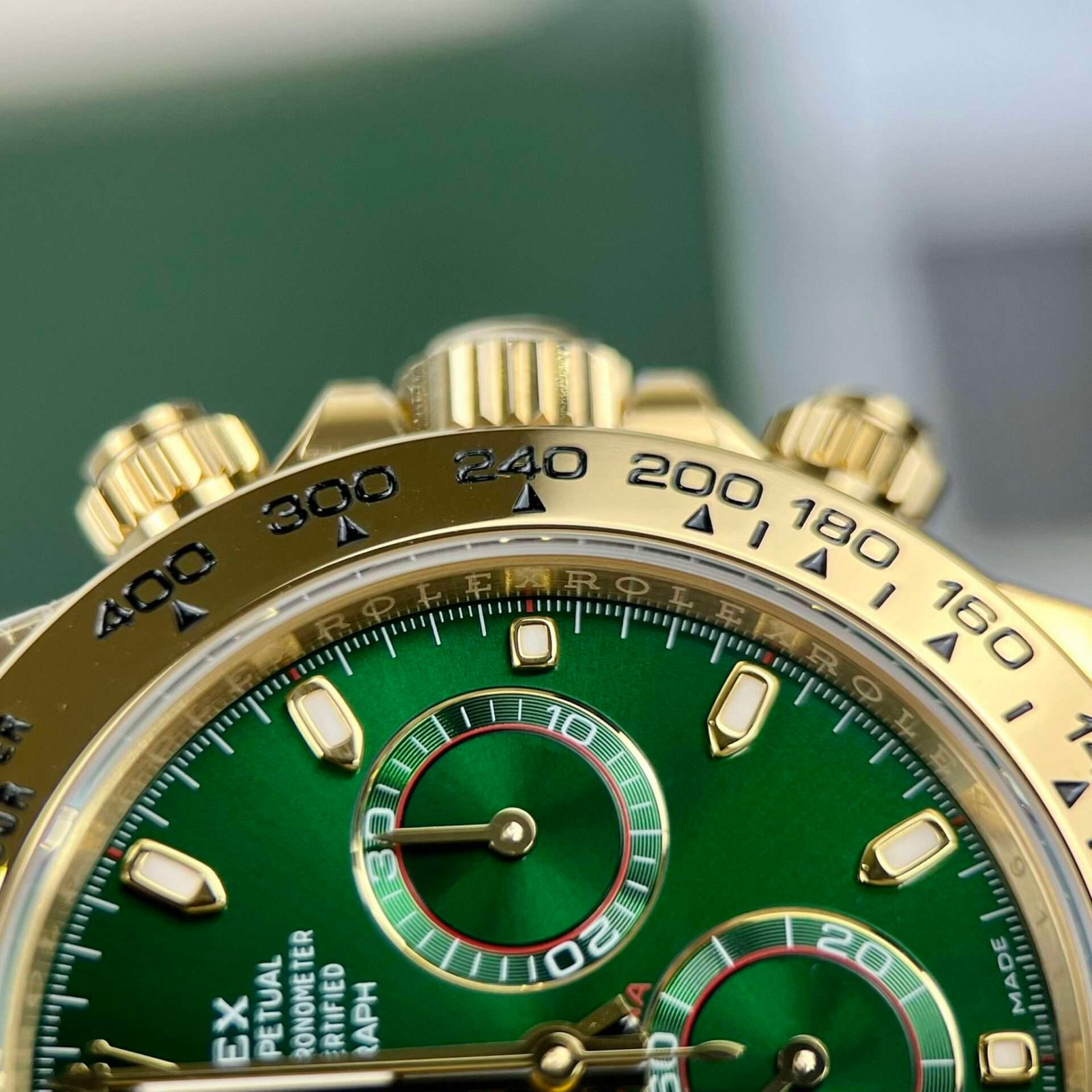 Dong-Ho-Rolex-Daytona-116508-Loki-Replica-Cao-Cap-BT-Factory-40mm-4