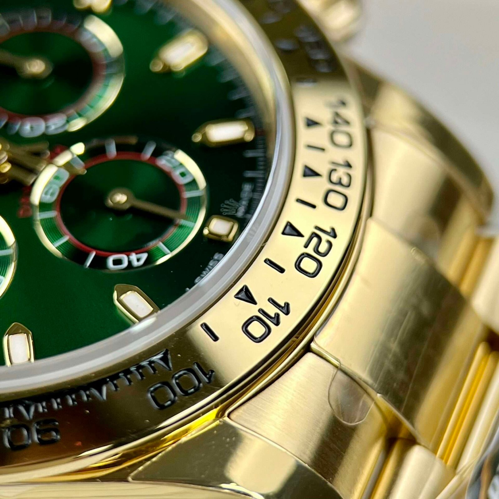 Dong-Ho-Rolex-Daytona-116508-Loki-Replica-Cao-Cap-BT-Factory-40mm-5