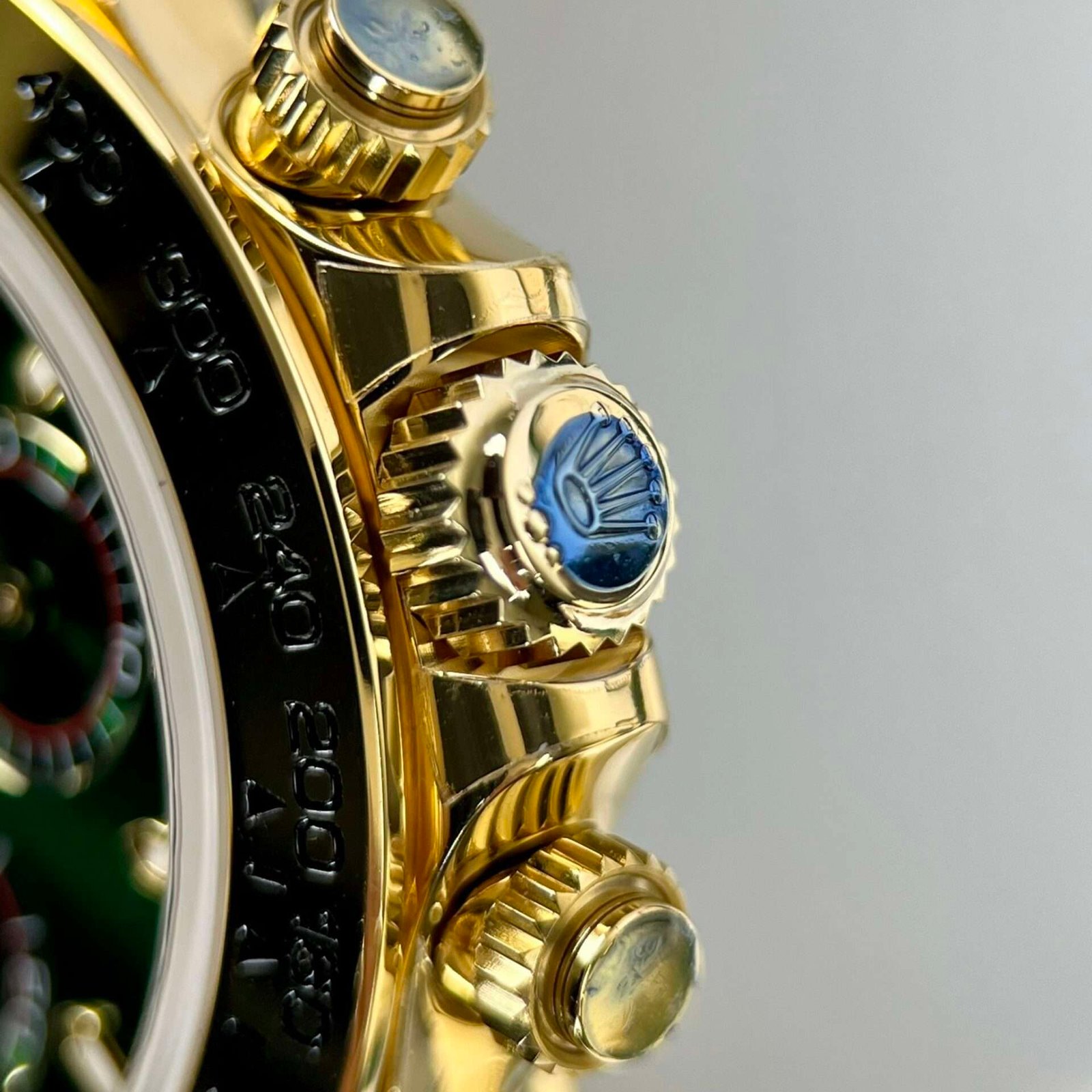Dong-Ho-Rolex-Daytona-116508-Loki-Replica-Cao-Cap-BT-Factory-40mm-6