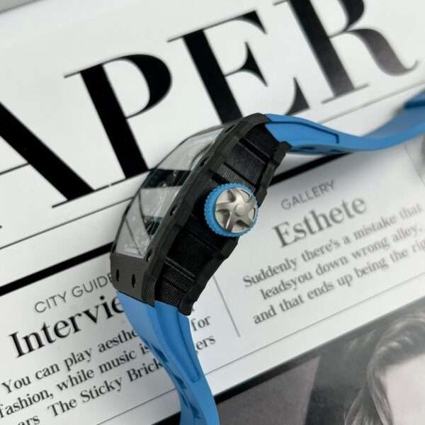Richard-Mille-Rep-11-RM53-01-Pablo-Mac-Donough-Tourbillon-Nam-Vo-Carbon-44-5