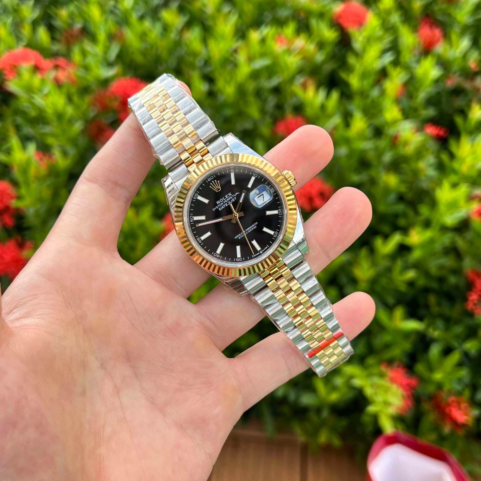 Rolex-DateJust-Super-Fake-Mat-Den-EW-Factory-Nam-41mm-2