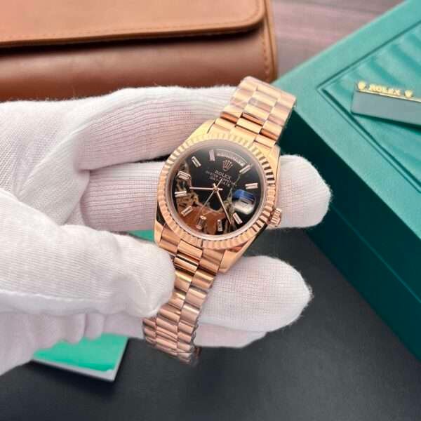 Rolex-Day-Date-Super-Fake-Cao-Cap-Mat-Nham-Thach-40mm-4-600×600