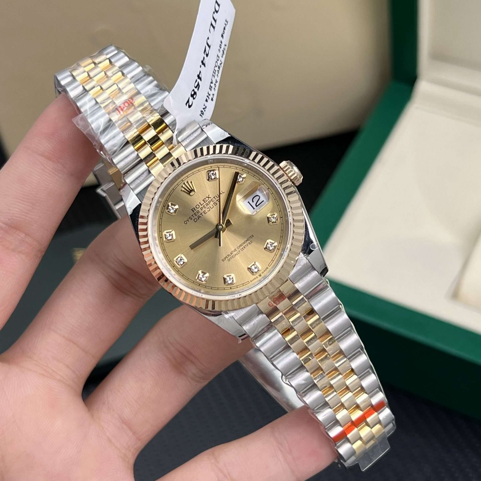Rolex-Rep-11-DateJust-Boc-Vang-That-Day-Jubilee-GM-Factory-36mm-5