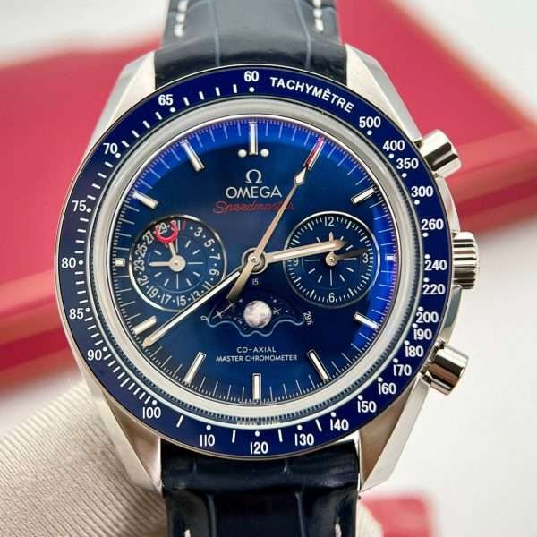 Dong-Ho-Omega-Replica-11-Speedmaster-Co-Axial-Moonphase-Mau-Xanh-Duong-44mm-2-600×600