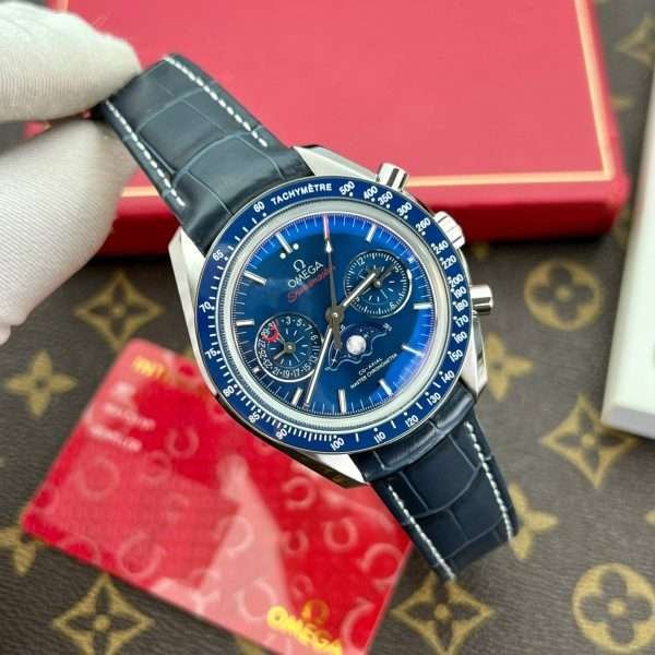 Dong-Ho-Omega-Replica-11-Speedmaster-Co-Axial-Moonphase-Mau-Xanh-Duong-44mm-6-600x600-1.jpg