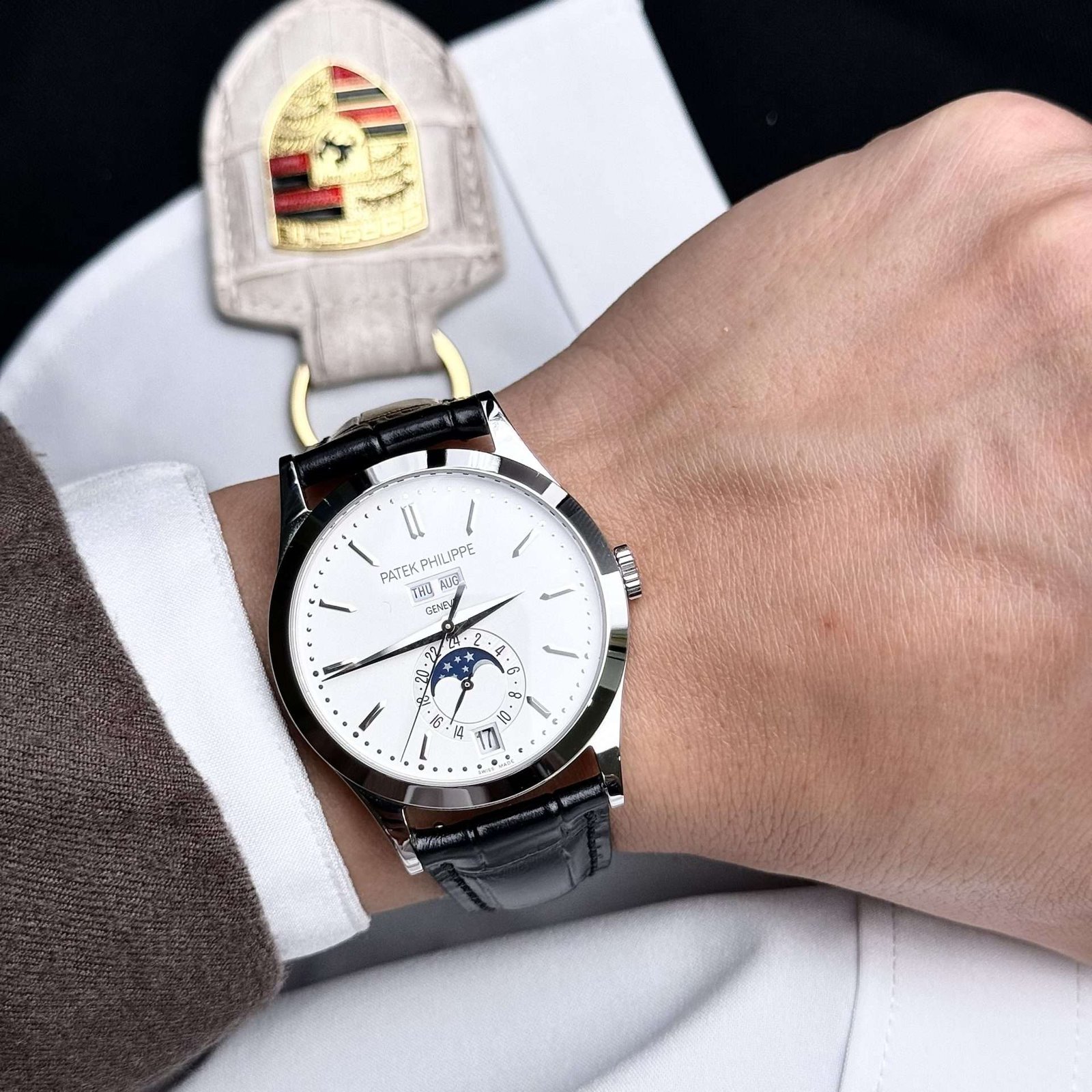 Dong-Ho-Patek-Philippe-Rep-11-Complications-5396G-Nam-May-Co-4
