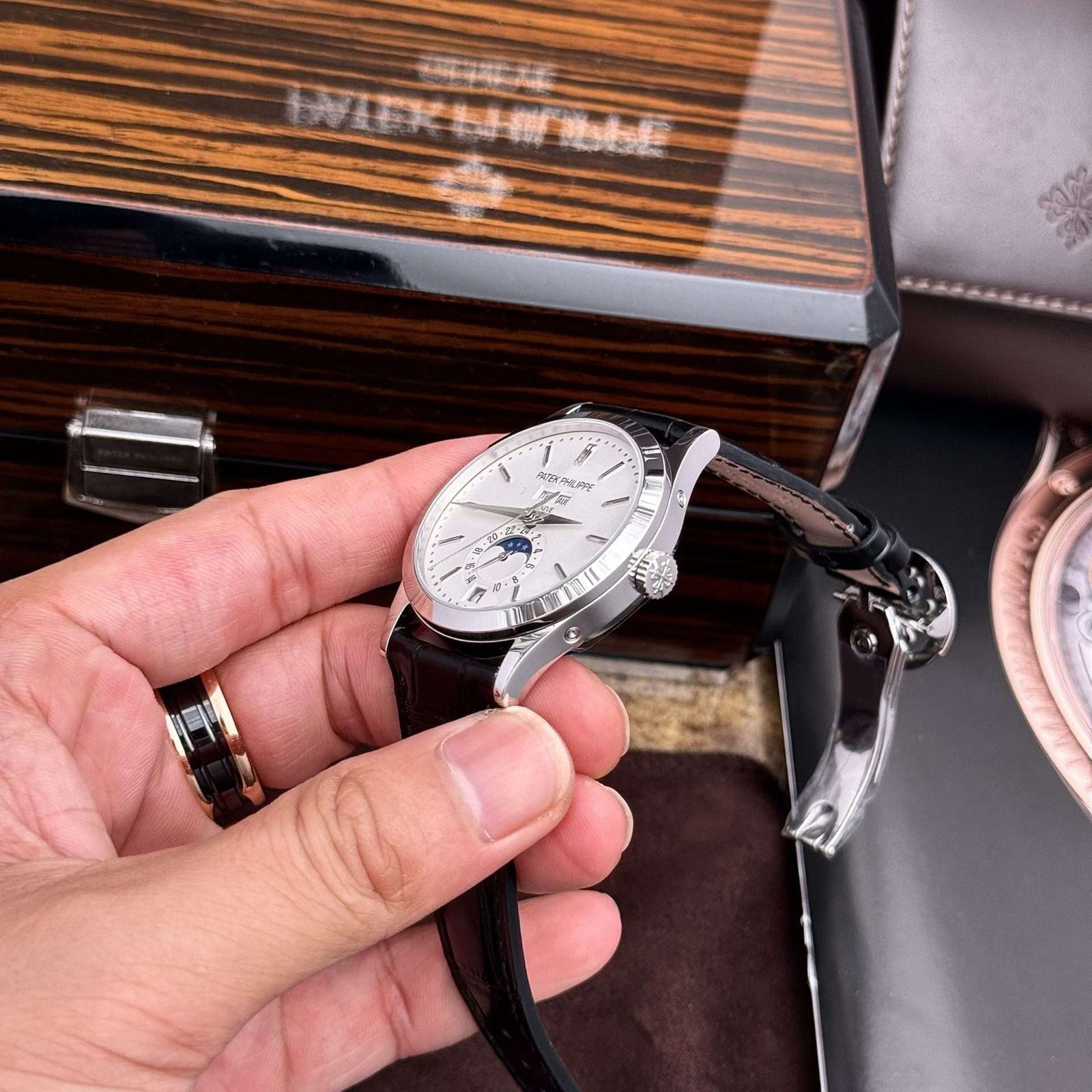 Dong-Ho-Patek-Philippe-Rep-11-Complications-5396G-Nam-May-Co-5