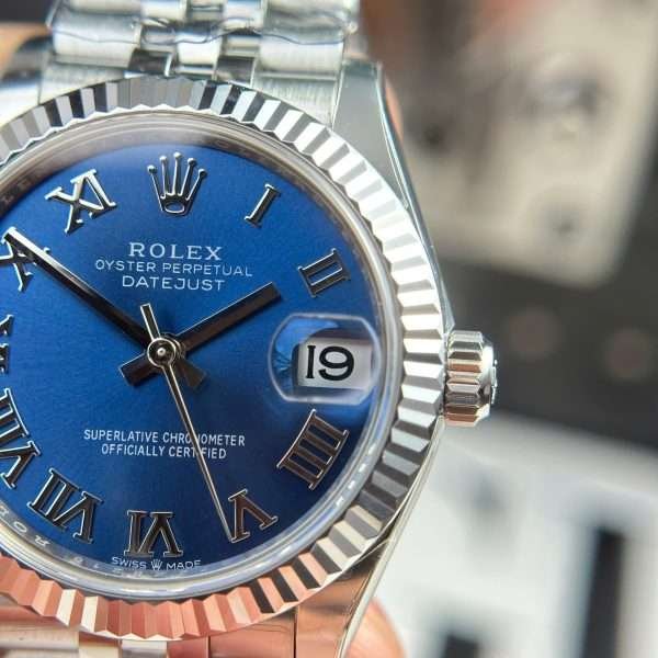 Dong-Ho-Rolex-DateJust-Clone-11-Mat-Xanh-Blue-Coc-So-La-Ma-Nha-May-THB-31mm-4-600×600