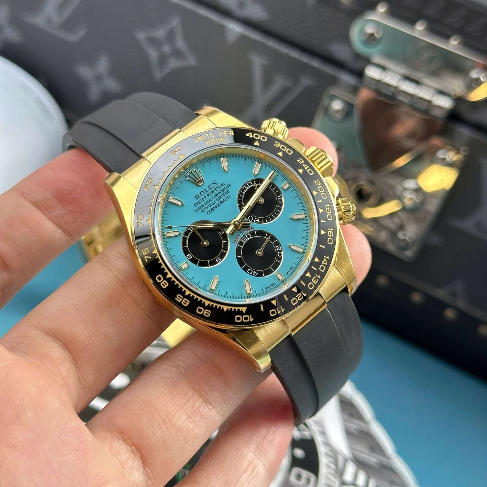 Dong-Ho-Rolex-Cosmograph-Daytona-126518LN-Replica-11-Mat-Xanh-Ngoc-Lam-Xuong-THB-40mm-4 (1)