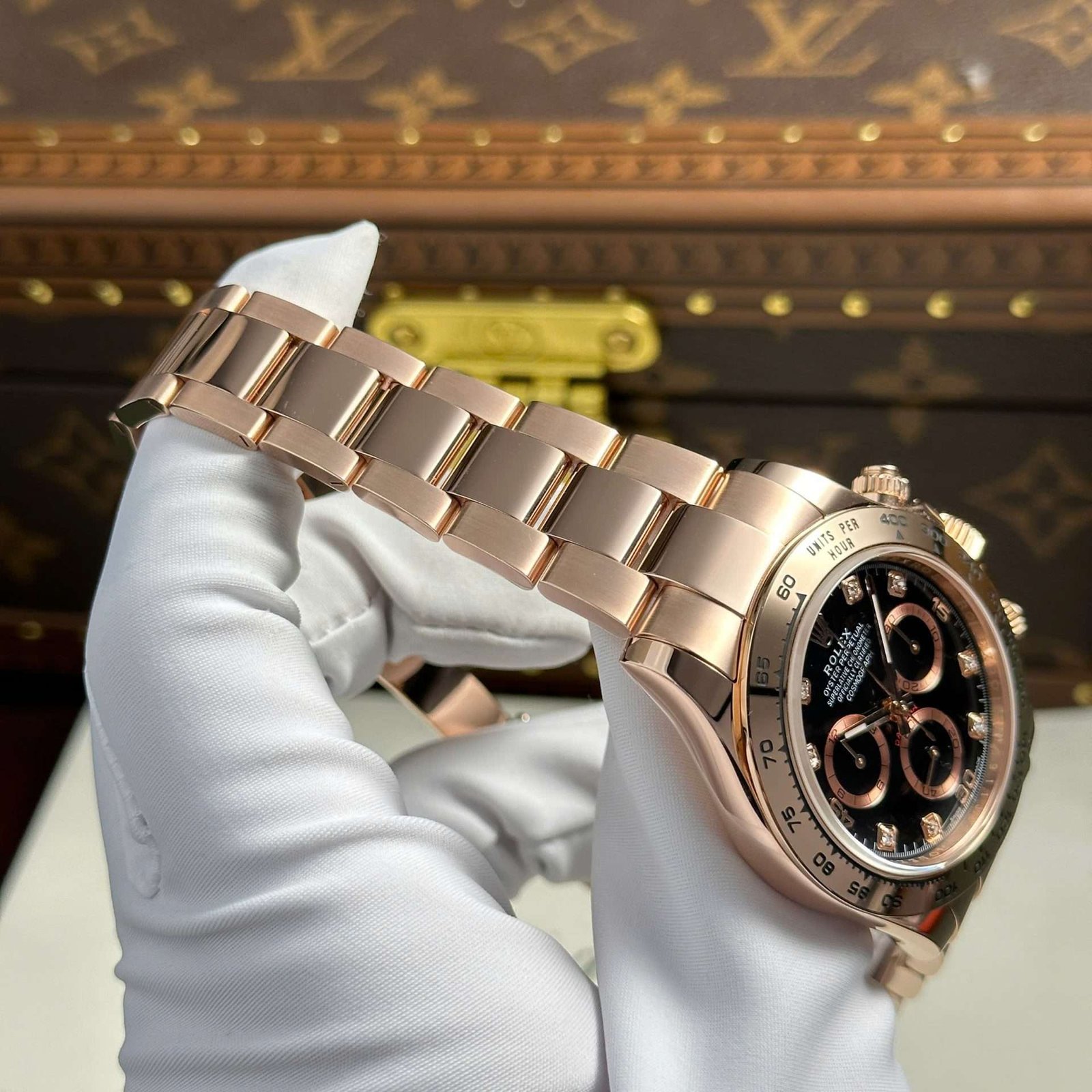 Dong-Ho-Rolex-Cosmograph-Daytona-Che-Tac-Boc-Vang-That-Mat-Den-40mm-3 (1)