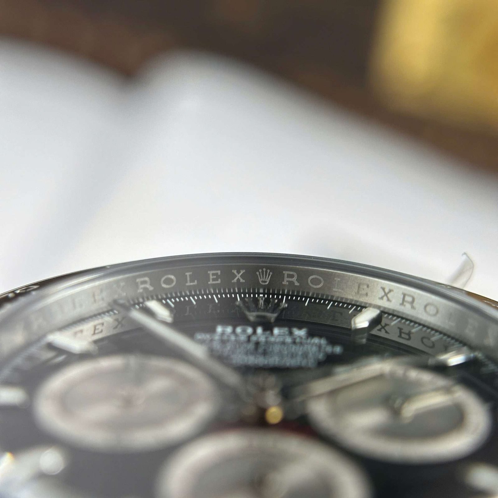 Dong-Ho-Rolex-Cosmograph-Daytona-126519LN-Replica-11-Day-Oysterflex-Xuong-Clean-40mm-3