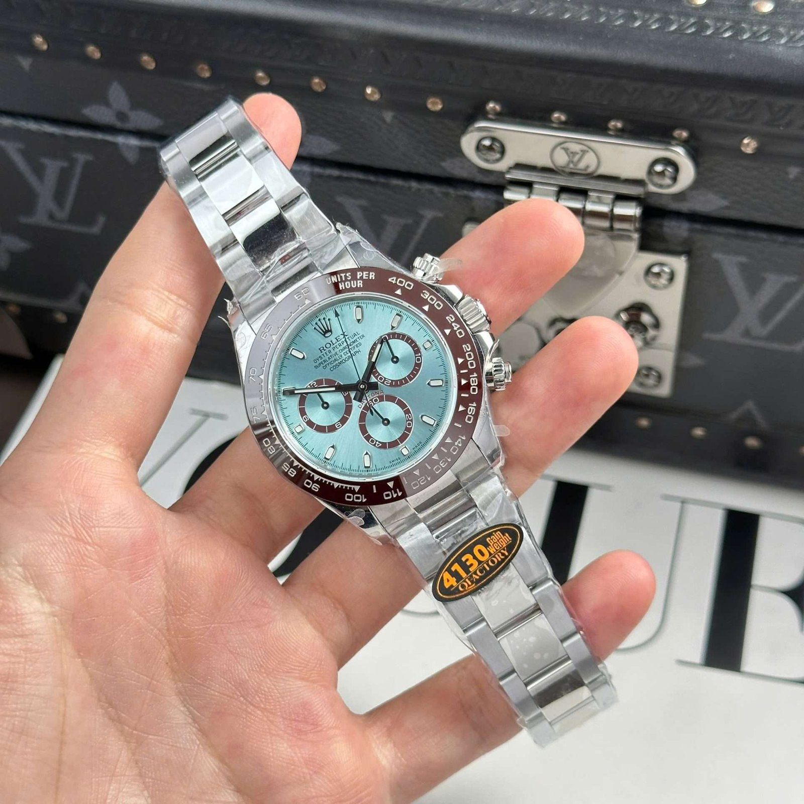 Dong-Ho-Rolex-Daytona-Ice-Blue-116506-Che-Tac-180-Grams-Nha-May-QF-Nam-40mm-12