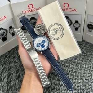 Omega Speedmaster Silver Snoopy 50th Anniversary New 2025 42mm