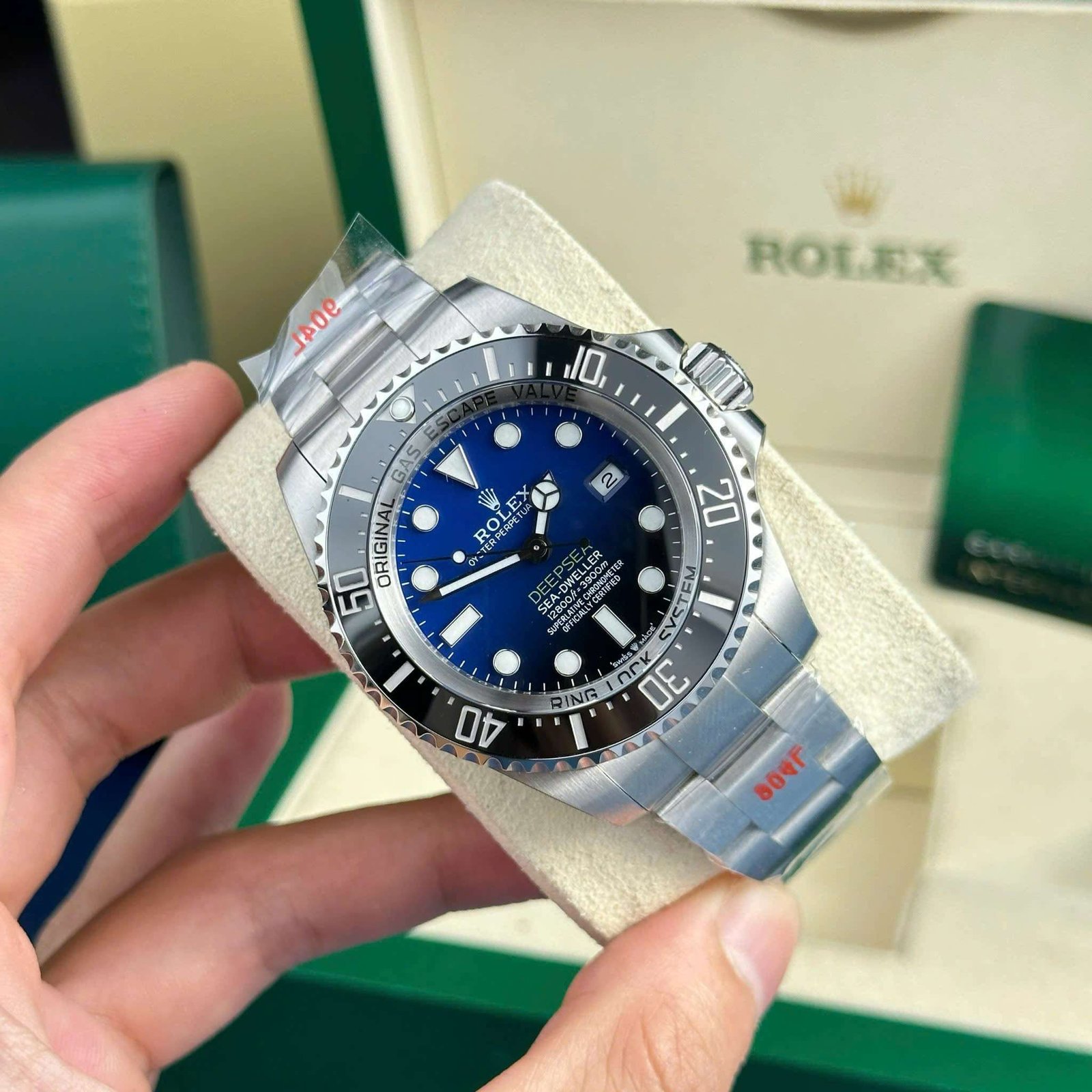 Rolex-DeepSea-126660-D-Blue-Dial-1 (7)